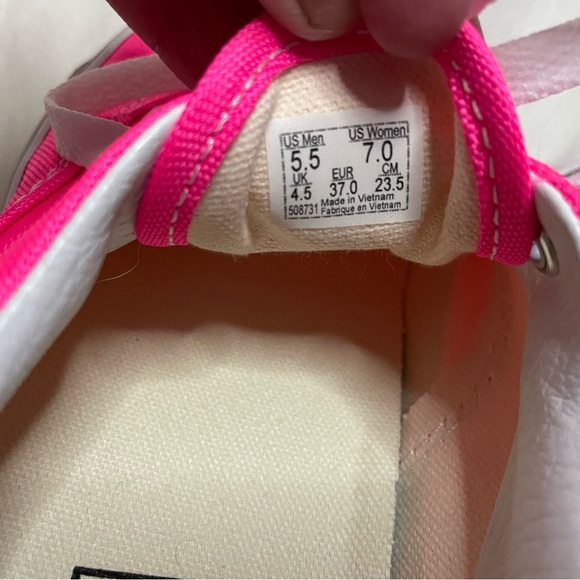 Vans Neon Era Shoes - Womens Size 7 - Picture 3 of 6